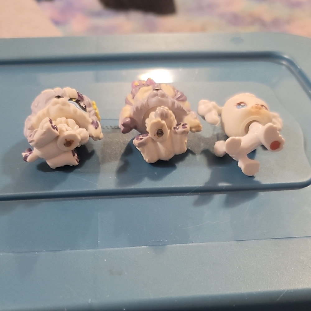 Littlest Pet Shop Purple and White Trio of Small Pet Figures - Picture 5 of 5
